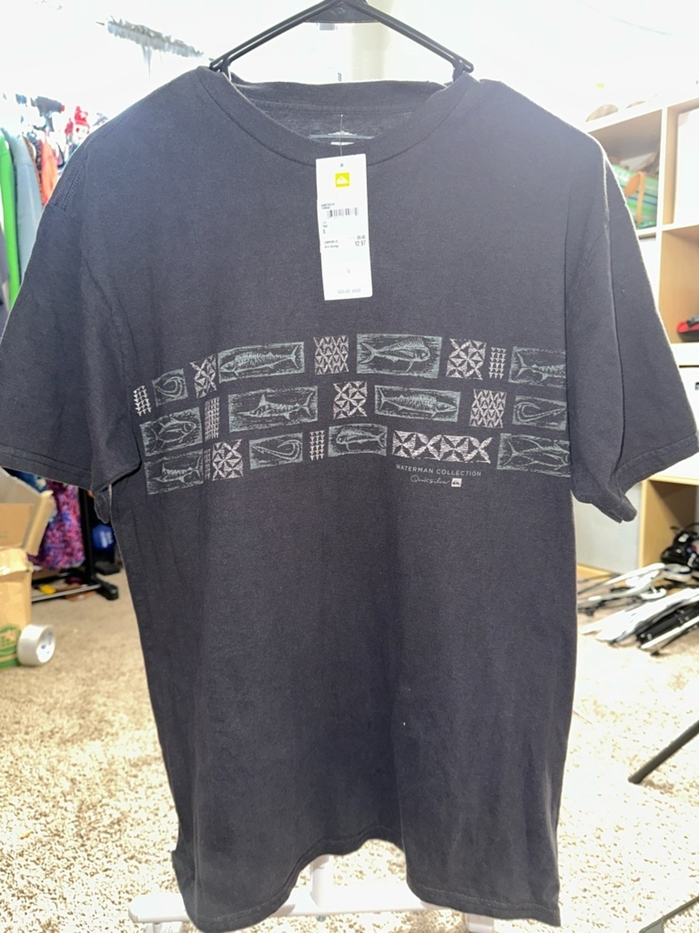 Quiksilver Black Short-Sleeve Graphic Tee